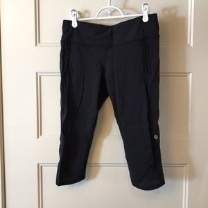 Lululemon pacer crop